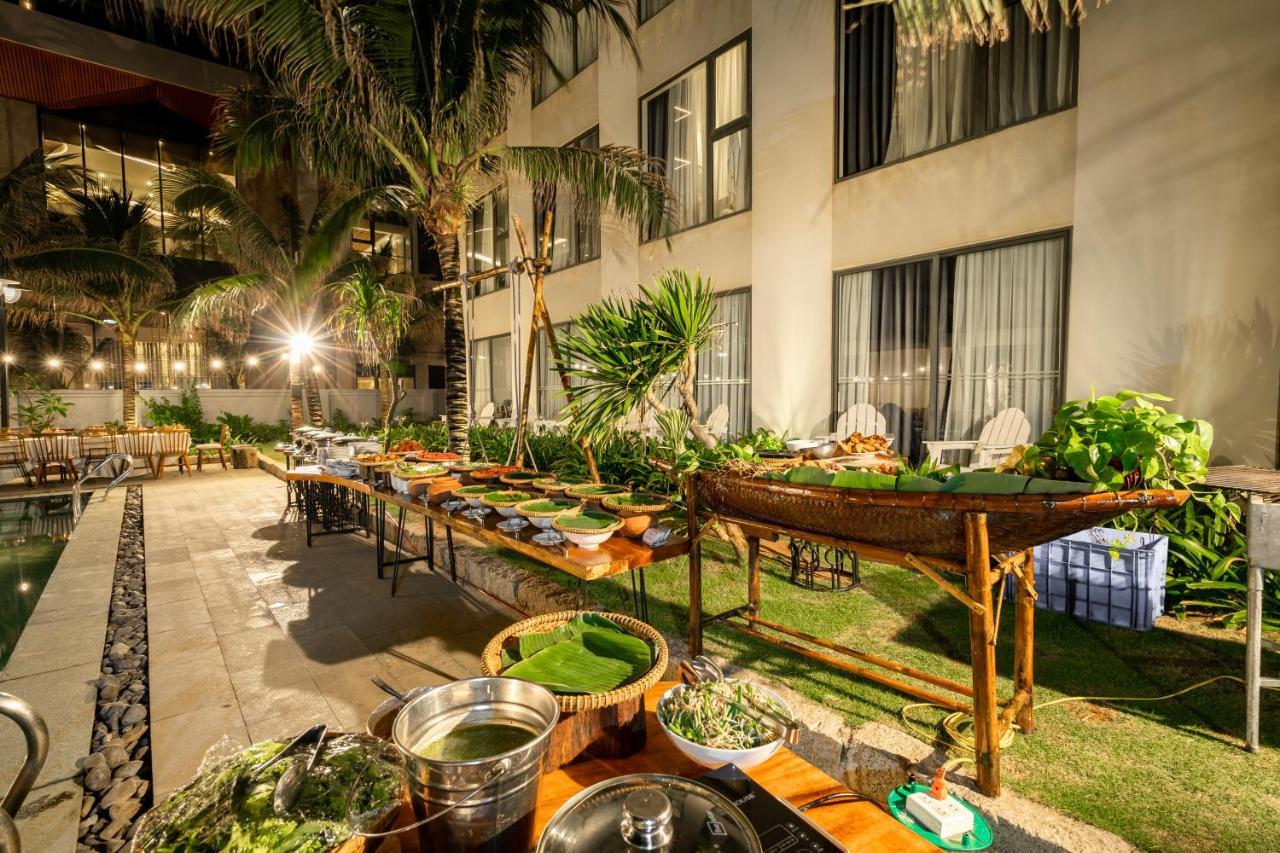 Sala Tuy Hoa Beach Hotel Exteriör bild