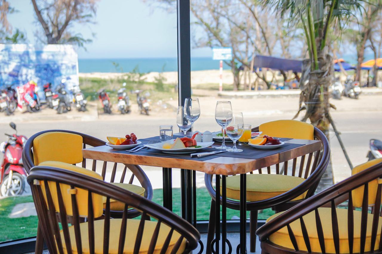 Sala Tuy Hoa Beach Hotel Exteriör bild